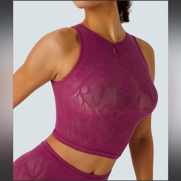 NWT Halara Seamless Flow Cut Out Lace Cropped Tank, OneSize, Violet Quartz - Picture 1 of 6